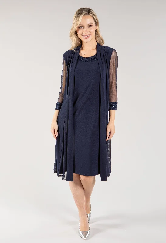 Midi dresses with ruffled sleeves for a more feminine and voluminous look Midi Dress Two Piece Set Midi dresses with ruffled sleeves for a more feminine and voluminous look Midi Dress Two Piece Set