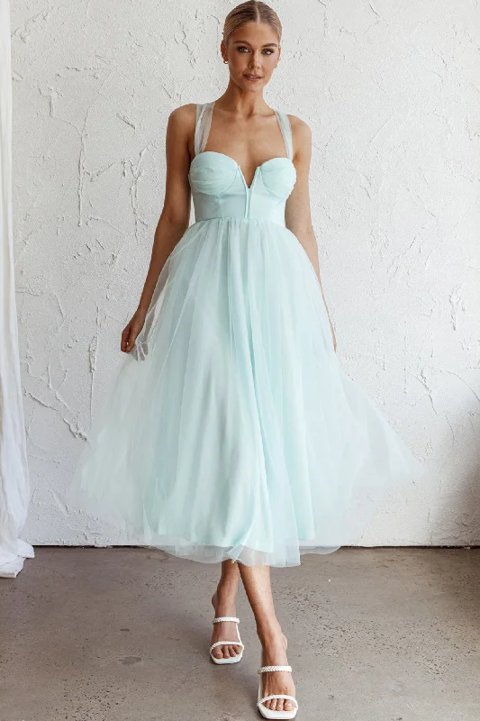 Midi dresses with empire waists for a flattering maternity option Surreal Lace-Up Back Tulle Midi Dress Mint Midi dresses with empire waists for a flattering maternity option Surreal Lace-Up Back Tulle Midi Dress Mint