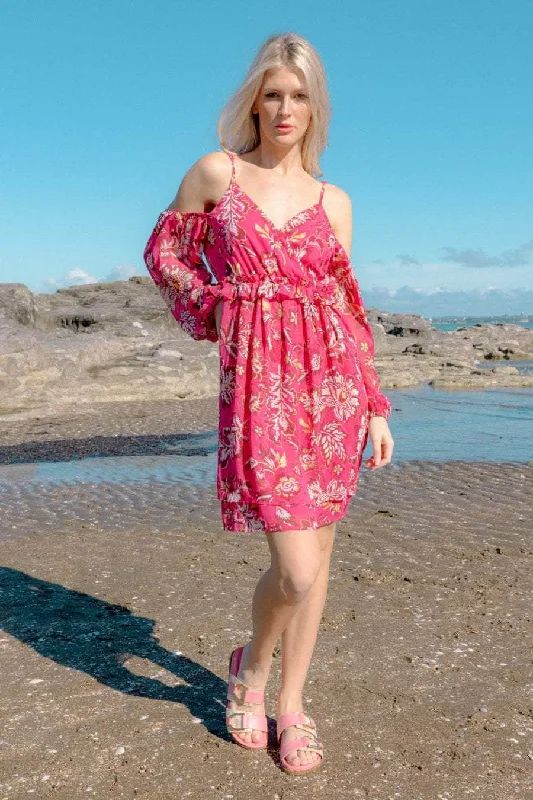 Mini dresses with geometric prints for a modern aesthetic Georgia Cold Shoulder Mini Dress Mini dresses with geometric prints for a modern aesthetic Georgia Cold Shoulder Mini Dress