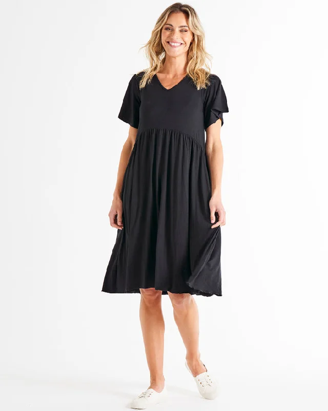 Off - the - Shoulder Women Dress for a Romantic and Feminine LookBetty Basics Donna Dress Black Off - the - Shoulder Women Dress for a Romantic and Feminine LookBetty Basics Donna Dress Black
