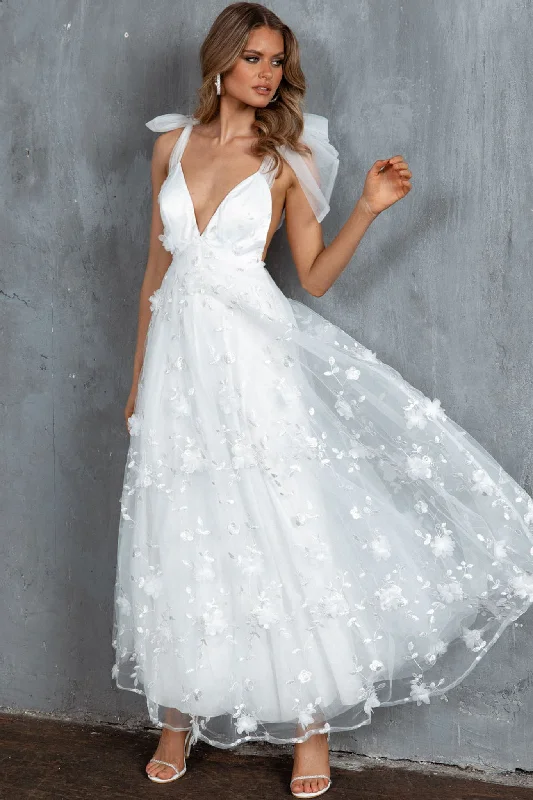 Sheath Women Dress with a Tailored Fit for a Professional LookChantilly Tied Shoulder Maxi Dress White Sheath Women Dress with a Tailored Fit for a Professional LookChantilly Tied Shoulder Maxi Dress White