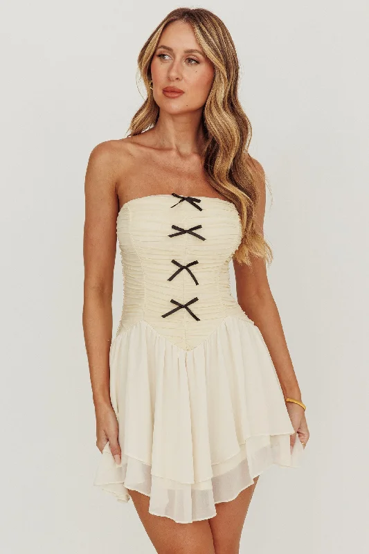 Halter Neck Women Dress to Show Off the Shoulders and NecklineCherry Lips Strapless Chiffon Mini Dress Cream Halter Neck Women Dress to Show Off the Shoulders and NecklineCherry Lips Strapless Chiffon Mini Dress Cream