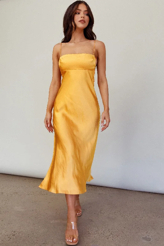 Sleeveless Women Dress in Bright Colors for Summer PartiesDolce Life Low Back Midi Dress Orange Sleeveless Women Dress in Bright Colors for Summer PartiesDolce Life Low Back Midi Dress Orange