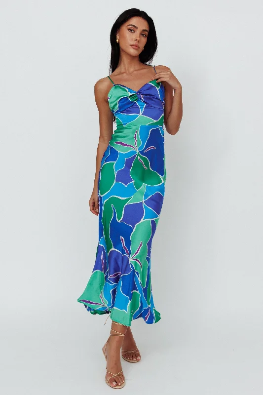 Lace - Embellished Women Dress for an Elegant and Sophisticated AppearanceHula Sweetheart Midi Dress Floral Blue Lace - Embellished Women Dress for an Elegant and Sophisticated AppearanceHula Sweetheart Midi Dress Floral Blue