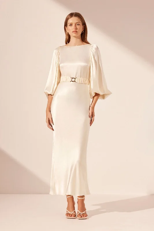 Wrap - Style Women Dress with Adjustable Fit for All Body TypesLA LUNE BALLOON SLEEVE MIDI DRESS WITH BELT - CREAM Wrap - Style Women Dress with Adjustable Fit for All Body TypesLA LUNE BALLOON SLEEVE MIDI DRESS WITH BELT - CREAM