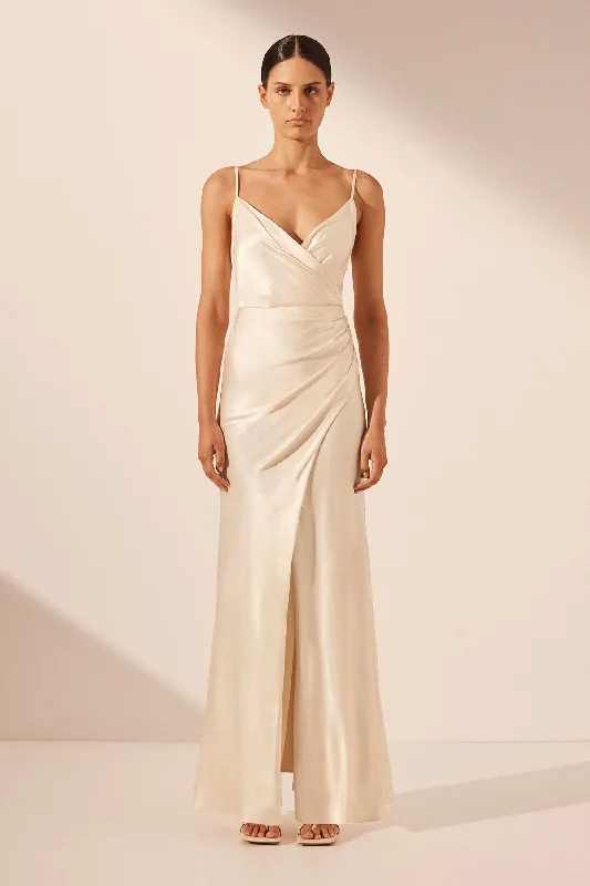 Ruffled Women Dress with Multiple Layers for a Playful and Girly StyleLA LUNE CROSS DRAPED MAXI DRESS - CREAM Ruffled Women Dress with Multiple Layers for a Playful and Girly StyleLA LUNE CROSS DRAPED MAXI DRESS - CREAM