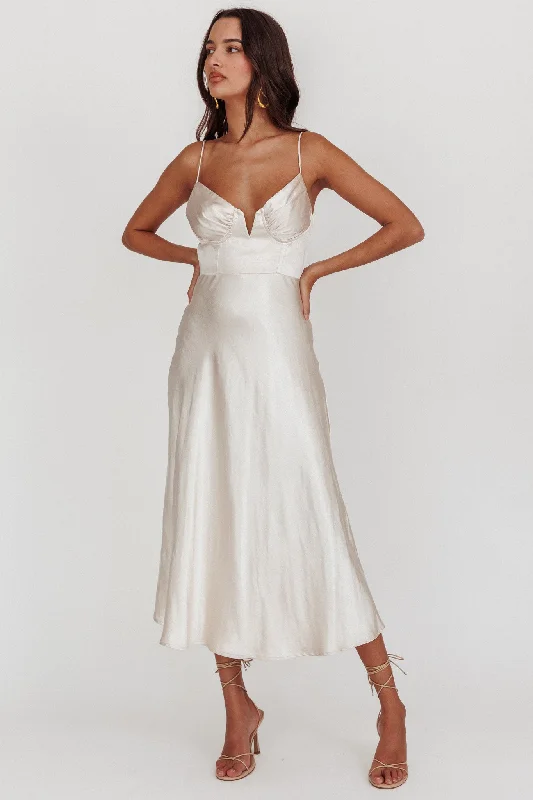 Off - the - Shoulder Women Dress for a Romantic and Feminine LookLake Como A-Line Midi Dress Champagne Off - the - Shoulder Women Dress for a Romantic and Feminine LookLake Como A-Line Midi Dress Champagne