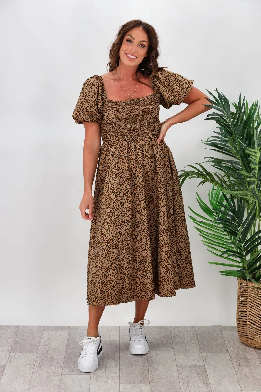 Halter Neck Women Dress to Show Off the Shoulders and NecklineMiracle Lizzie Short Sleeve Dress Choc Halter Neck Women Dress to Show Off the Shoulders and NecklineMiracle Lizzie Short Sleeve Dress Choc