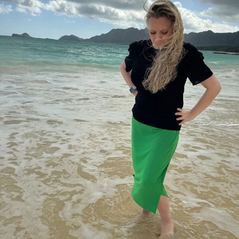 Women's hoodie with a detachable hood for customizable stylingDeluxe Ribbed Skirt Grass Green Women's hoodie with a detachable hood for customizable stylingDeluxe Ribbed Skirt Grass Green