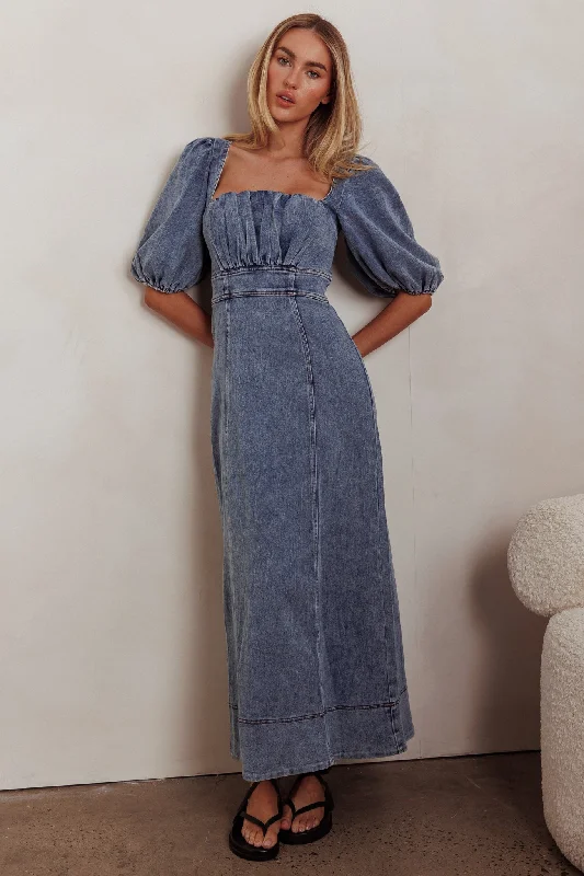Strapless Women Dress with a Built - in Bra for Comfort and SupportSibille Puff Sleeve Maxi Dress Denim Blue Strapless Women Dress with a Built - in Bra for Comfort and SupportSibille Puff Sleeve Maxi Dress Denim Blue