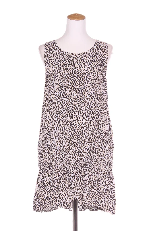 Halter Neck Women Dress to Show Off the Shoulders and Neckline Halter Neck Women Dress to Show Off the Shoulders and Neckline DECJUBA - Animal print drop hem dress! 12 Halter Neck Women Dress to Show Off the Shoulders and Neckline Halter Neck Women Dress to Show Off the Shoulders and Neckline DECJUBA - Animal print drop hem dress! 12