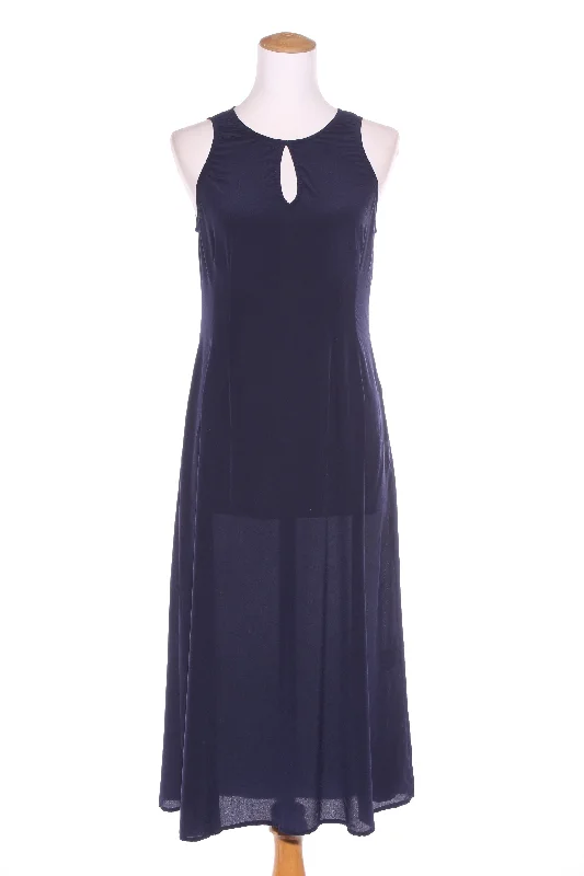 Ball Gown Women Dress with a Full Skirt for a Princess - like Look Ball Gown Women Dress with a Full Skirt for a Princess - like Look LIAM (NZ) Navy silk midi dress! 8 Ball Gown Women Dress with a Full Skirt for a Princess - like Look Ball Gown Women Dress with a Full Skirt for a Princess - like Look LIAM (NZ) Navy silk midi dress! 8