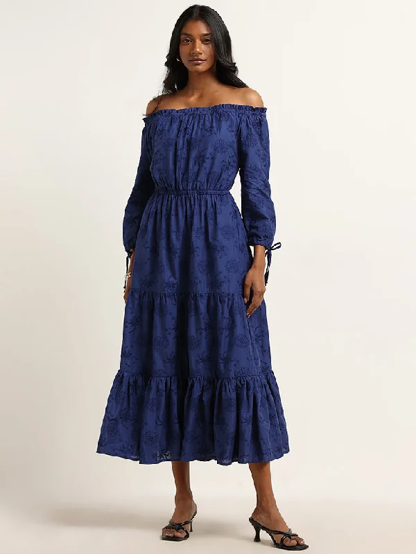 Mermaid - Style Women Dress with a Fitted Silhouette for Special Occasions Mermaid - Style Women Dress with a Fitted Silhouette for Special Occasions LOV Navy Schiffli Design Cotton Tiered Dress Mermaid - Style Women Dress with a Fitted Silhouette for Special Occasions Mermaid - Style Women Dress with a Fitted Silhouette for Special Occasions LOV Navy Schiffli Design Cotton Tiered Dress