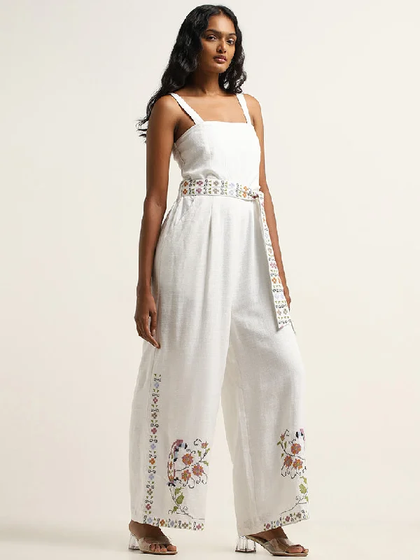 Shift Women Dress with a Simple and Classic Design for Everyday Wear Shift Women Dress with a Simple and Classic Design for Everyday Wear LOV White Floral Cotton Jumpsuit with Belt Shift Women Dress with a Simple and Classic Design for Everyday Wear Shift Women Dress with a Simple and Classic Design for Everyday Wear LOV White Floral Cotton Jumpsuit with Belt