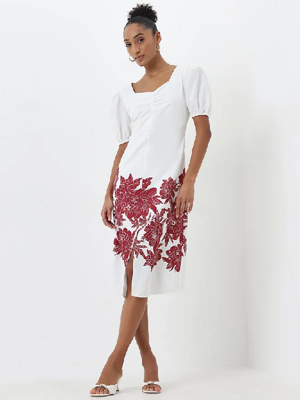 Wrap - Style Women Dress with Adjustable Fit for All Body Types Wrap - Style Women Dress with Adjustable Fit for All Body Types Wardrobe White Floral Printed A-Line Dress Wrap - Style Women Dress with Adjustable Fit for All Body Types Wrap - Style Women Dress with Adjustable Fit for All Body Types Wardrobe White Floral Printed A-Line Dress