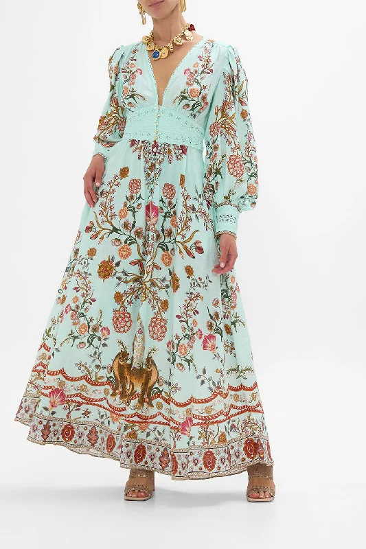 Animal print maxi dresses for a statement - making outfitSHAPED WAISTBAND DRESS WITH GATHERED SLEEVES WEAVING WORLDS Animal print maxi dresses for a statement - making outfitSHAPED WAISTBAND DRESS WITH GATHERED SLEEVES WEAVING WORLDS