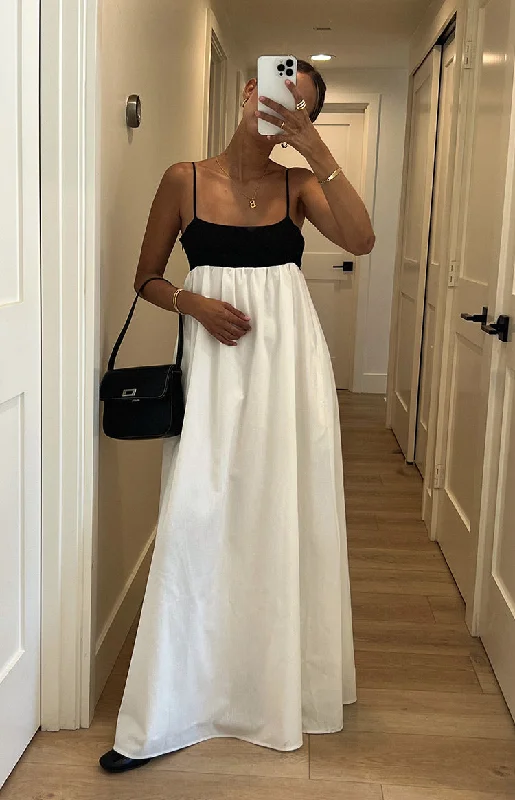 Ruffled maxi dresses with a tiered skirt for added volumeAkari White Contrast Maxi Dress Ruffled maxi dresses with a tiered skirt for added volumeAkari White Contrast Maxi Dress