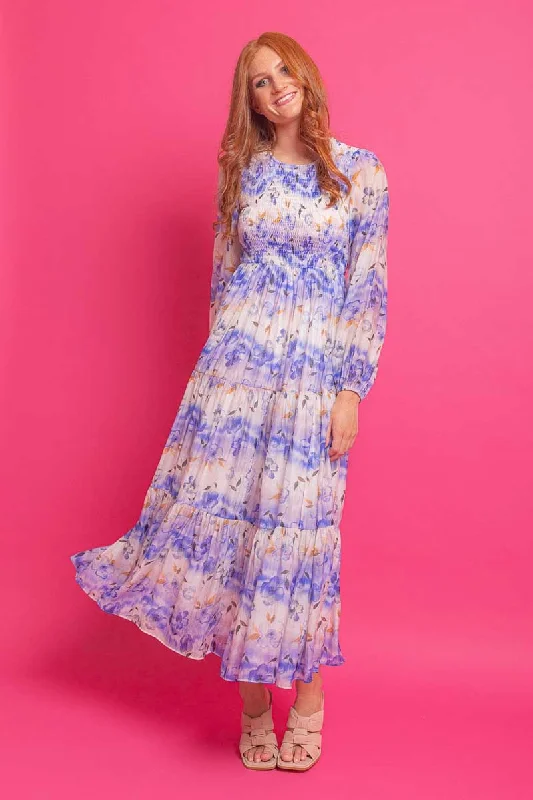 Maxi dresses with a gathered skirt for a voluminous and dramatic effectBlake Maxi Dress Blue Maxi dresses with a gathered skirt for a voluminous and dramatic effectBlake Maxi Dress Blue