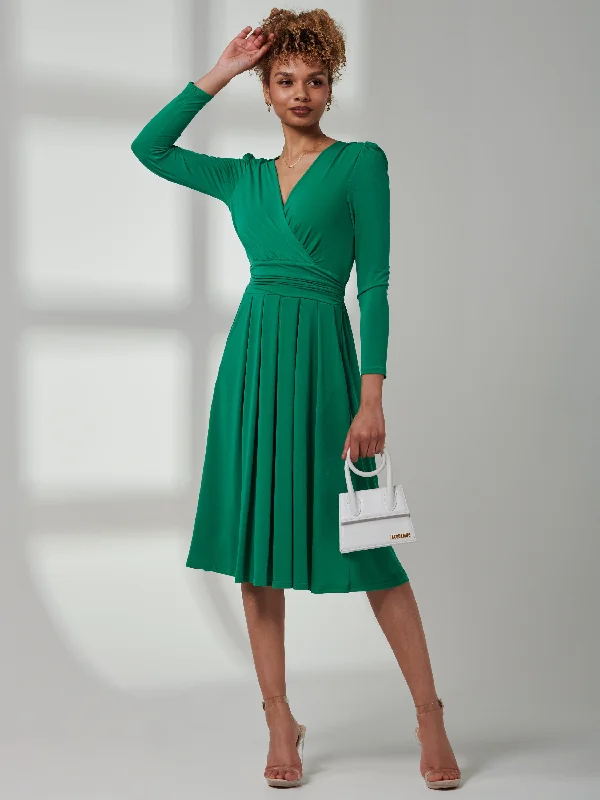 Leather maxi dresses for an edgy and bold appearancePlain Long Sleeve Jersey Midi Dress, Green Leather maxi dresses for an edgy and bold appearancePlain Long Sleeve Jersey Midi Dress, Green