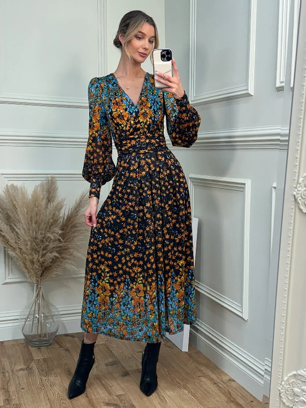 Satin maxi dresses with a high - low hem for a modern twistQuiyn Symmetrical Print Lace Maxi Dress, Orange Multi Satin maxi dresses with a high - low hem for a modern twistQuiyn Symmetrical Print Lace Maxi Dress, Orange Multi