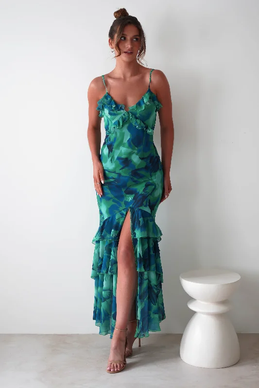 Maxi dresses with ribbed textures for a unique and tactile lookTahiti Printed Maxi Dress | Mixed Print Maxi dresses with ribbed textures for a unique and tactile lookTahiti Printed Maxi Dress | Mixed Print