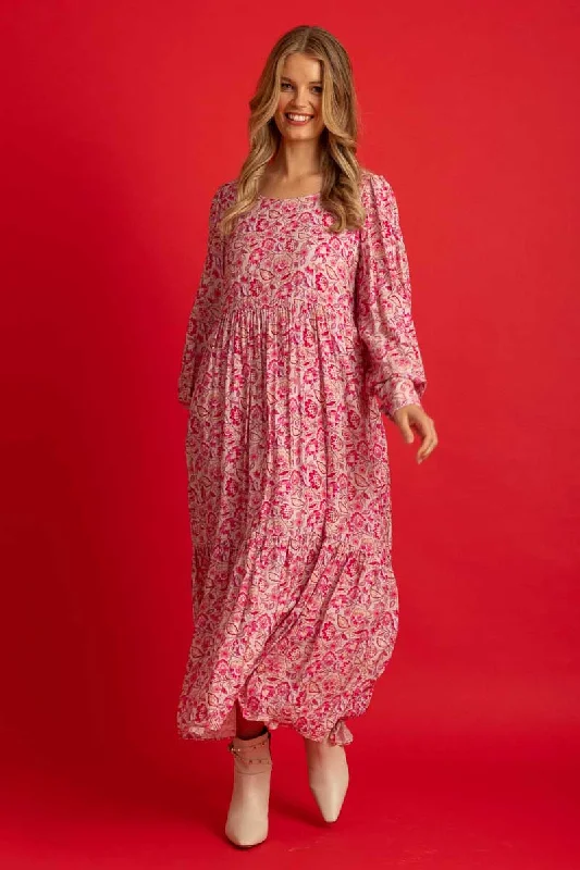 Maxi dresses with ribbed textures for a unique and tactile lookTyler Dress Pink Floral Maxi dresses with ribbed textures for a unique and tactile lookTyler Dress Pink Floral