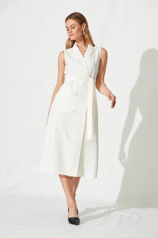 Delia Shirt Dress In White