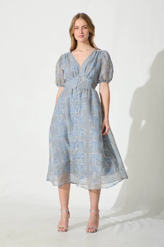 Midi dresses with cotton - blend materials for everyday comfortEvermore Midi Dress Dusty Blue with Lurex Embroidery Midi dresses with cotton - blend materials for everyday comfortEvermore Midi Dress Dusty Blue with Lurex Embroidery