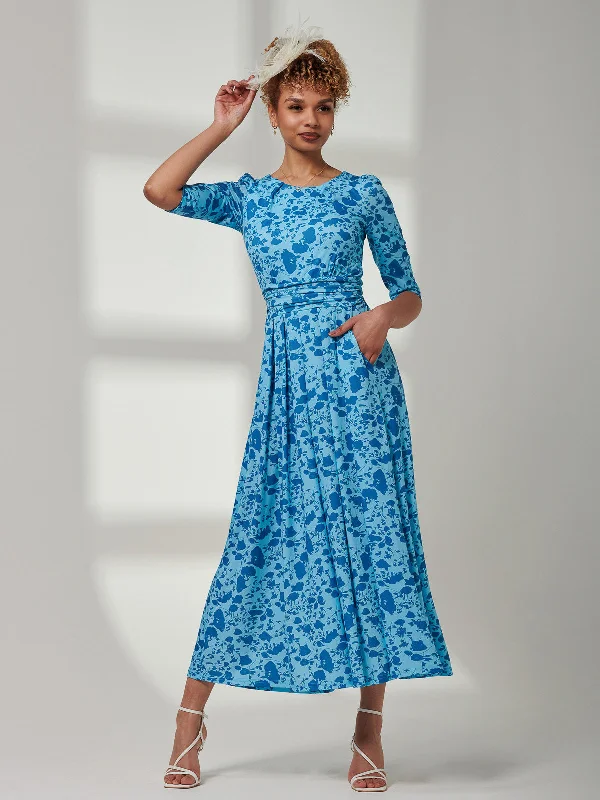 Midi dresses with ribbed textures for a unique and tactile appearanceGoldie 3/4 Sleeve Jersey Maxi Dress, Blue Floral Midi dresses with ribbed textures for a unique and tactile appearanceGoldie 3/4 Sleeve Jersey Maxi Dress, Blue Floral