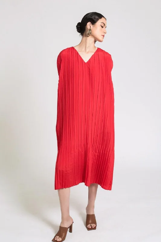 Midi dresses with gathered skirts for a full and flowing silhouetteHauer Tunic V-Neck Silk Midi Dress Midi dresses with gathered skirts for a full and flowing silhouetteHauer Tunic V-Neck Silk Midi Dress