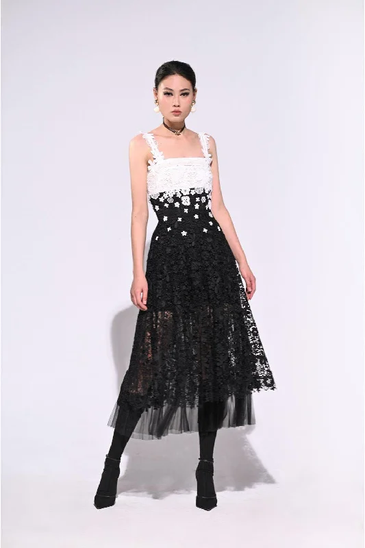 Midi dresses with keyhole backs for a flirty and unexpected detailJude A-line Strappy Lace Midi Dress Midi dresses with keyhole backs for a flirty and unexpected detailJude A-line Strappy Lace Midi Dress