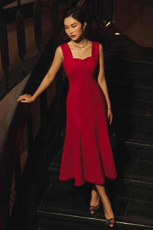 Midi dresses with ribbed textures for a unique and tactile appearanceLucinda Mermaid Semi-Heart Neck Wool Twill Midi Dress Midi dresses with ribbed textures for a unique and tactile appearanceLucinda Mermaid Semi-Heart Neck Wool Twill Midi Dress