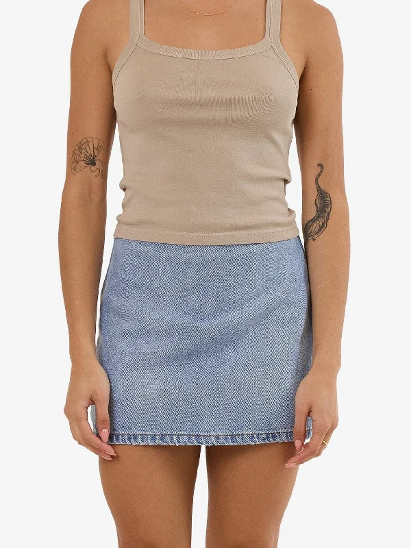 Button - fly women jeans with a traditional touchAnna Denim Skirt - Tempest Blue