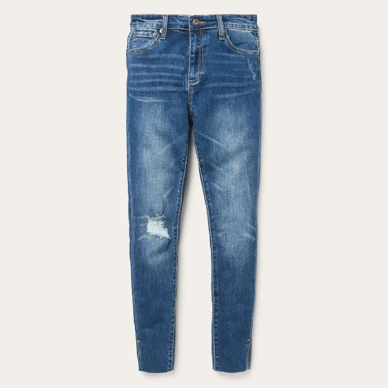 Ripped women jeans for a rebellious and fashion - forward style902 High Waist Slim Fit Jean Ripped women jeans for a rebellious and fashion - forward style902 High Waist Slim Fit Jean