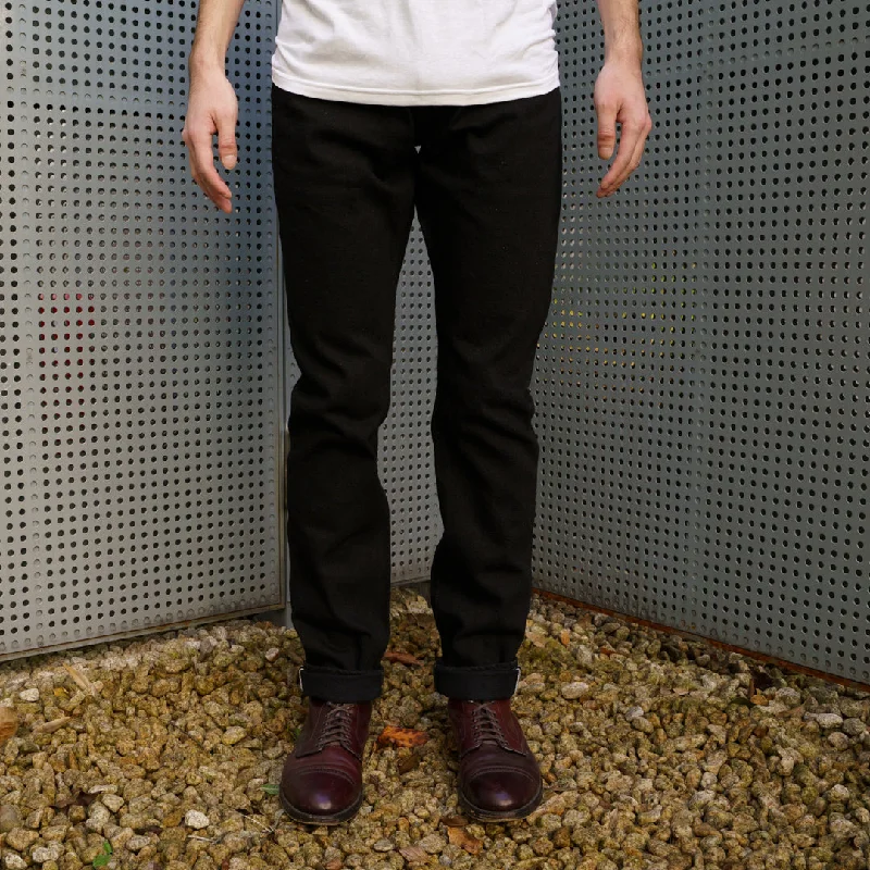 Colored women jeans in vibrant hues like red and yellowPure Blue Japan TCD-013 Black Teacore Dyed Selvedge Jeans (Slim Tapered) Colored women jeans in vibrant hues like red and yellowPure Blue Japan TCD-013 Black Teacore Dyed Selvedge Jeans (Slim Tapered)