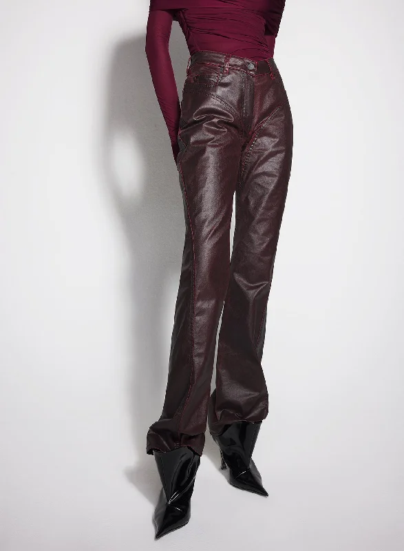 Acid - wash women jeans with a retro finishburgundy waxed denim pants