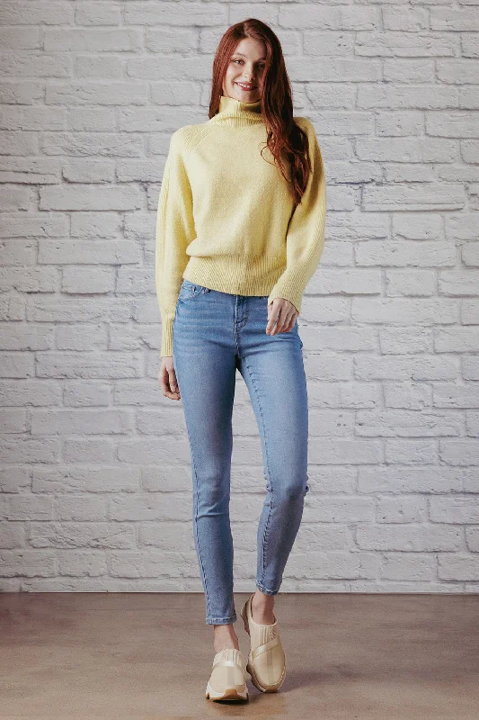 Mid Rise Skinny Jeans