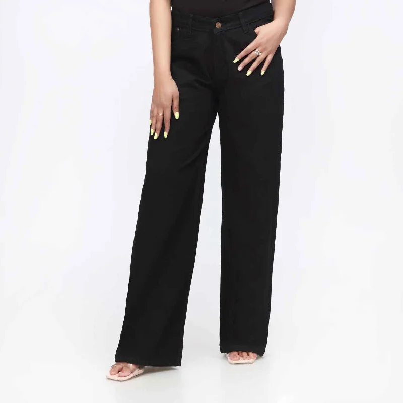 Women's pants with thermal lining Wide - leg women jeans for a modern and relaxed vibe Black Flapper Fit Denim Pant PW3616 Women's pants with thermal lining Wide - leg women jeans for a modern and relaxed vibe Black Flapper Fit Denim Pant PW3616