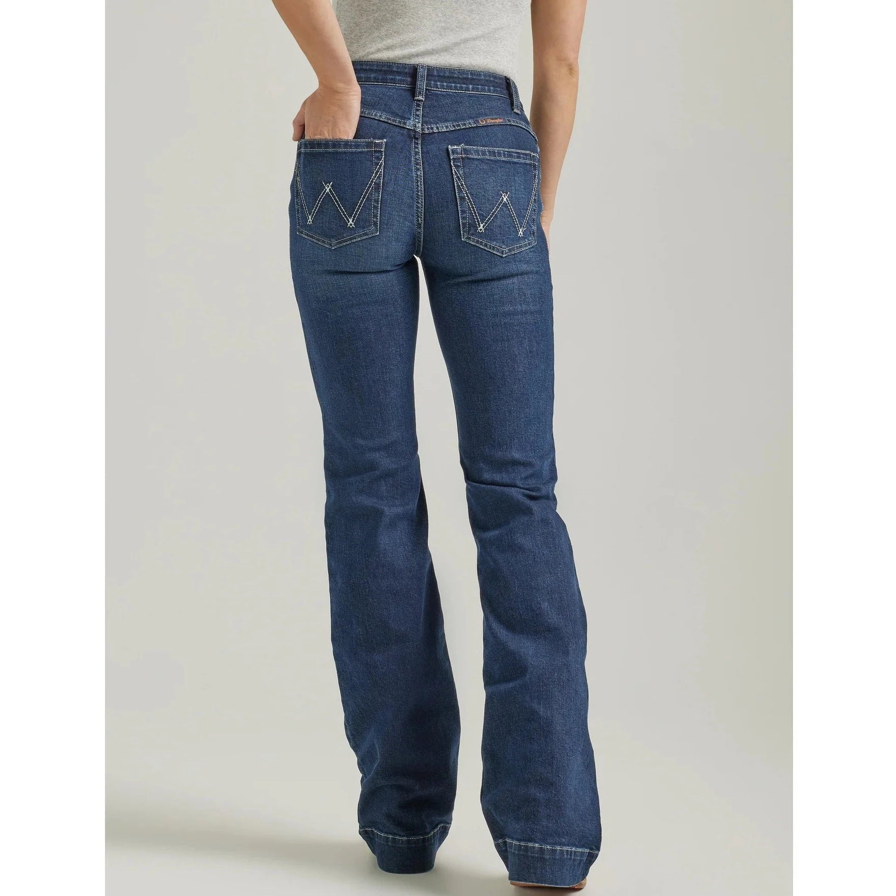 Women's unisex - style casual pants Ripped women jeans for a rebellious and fashion - forward style Wrangler Women's Willow Ultimate Riding Trouser Jean in Ellery Women's unisex - style casual pants Ripped women jeans for a rebellious and fashion - forward style Wrangler Women's Willow Ultimate Riding Trouser Jean in Ellery