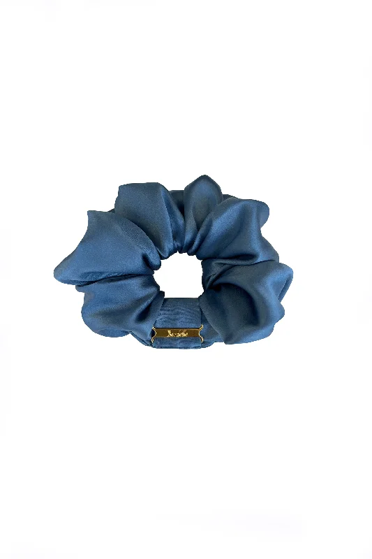 Women's tall - length straight pants Skinny women jeans with a form - fitting design Oversized Scrunchie Women's tall - length straight pants Skinny women jeans with a form - fitting design Oversized Scrunchie