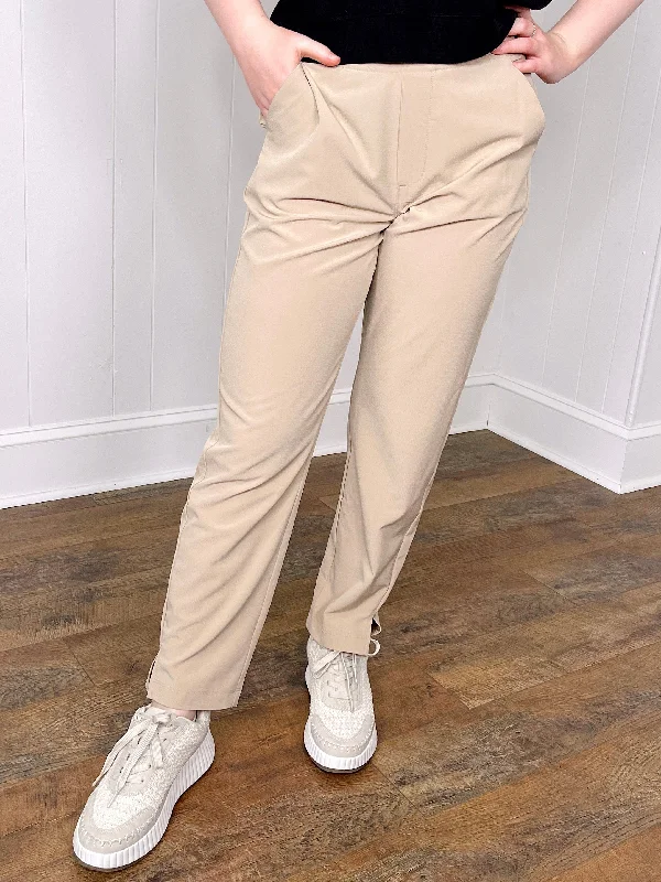 Women's pants for travel Embellished women jeans with studs or rhinestones for a glamorous touch The Dylan Pant Women's pants for travel Embellished women jeans with studs or rhinestones for a glamorous touch The Dylan Pant