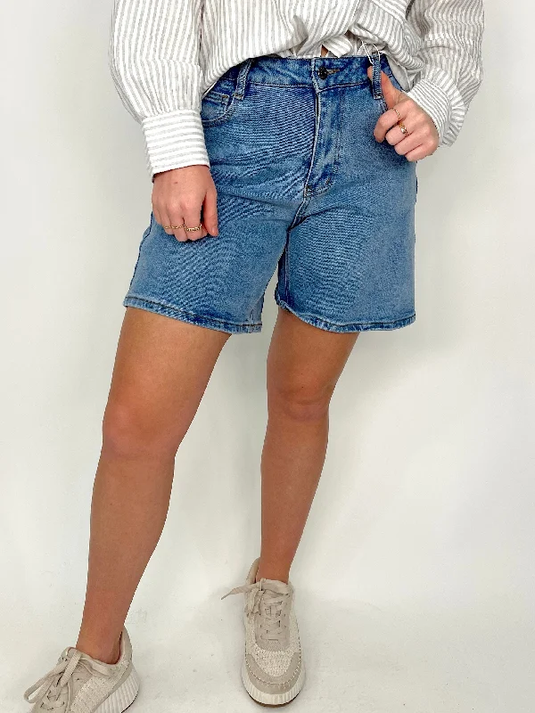 Women's tie - dye festival pants Straight - leg women jeans with a classic and timeless appeal The Kelsey Mom Shorts Women's tie - dye festival pants Straight - leg women jeans with a classic and timeless appeal The Kelsey Mom Shorts