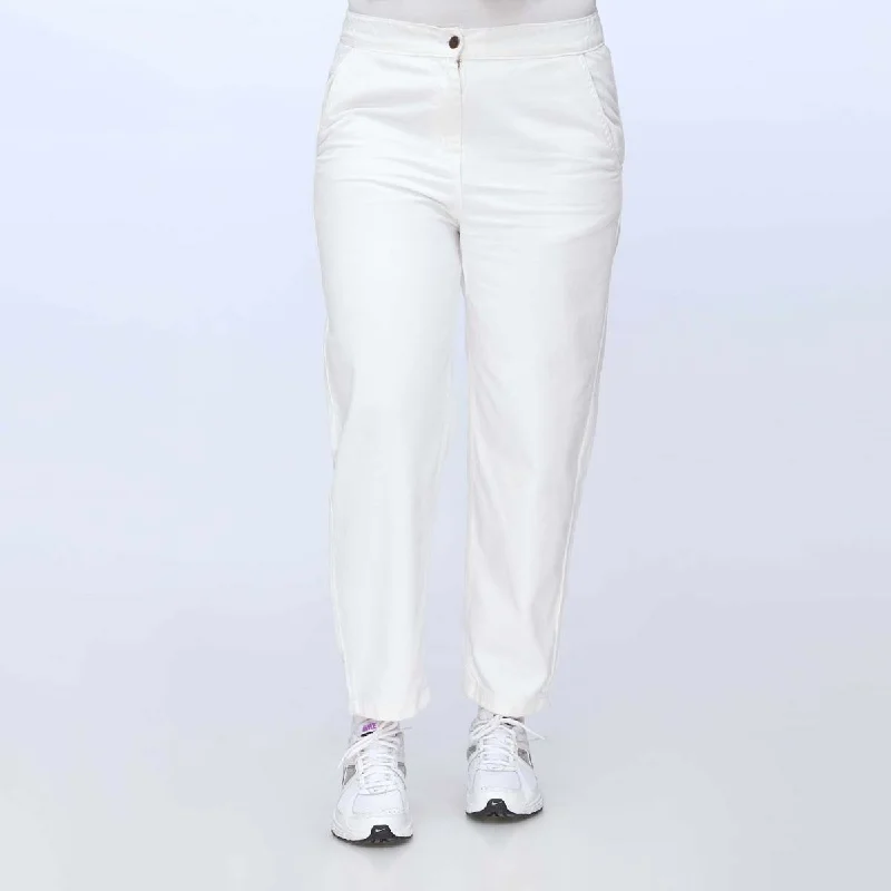 Women's denim shorts - style pants Light - wash women jeans for a fresh and summery appearance White Baggy Fit Denim Pant PS1537 Women's denim shorts - style pants Light - wash women jeans for a fresh and summery appearance White Baggy Fit Denim Pant PS1537