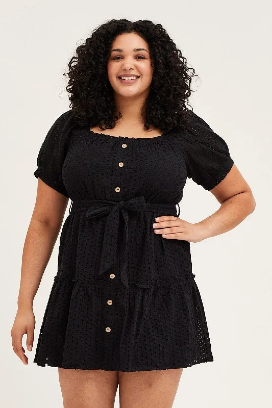 Mini dresses with abstract prints for an artistic lookBlack Mini Dress Off Shoulder Short Sleeve Lace Mini dresses with abstract prints for an artistic lookBlack Mini Dress Off Shoulder Short Sleeve Lace