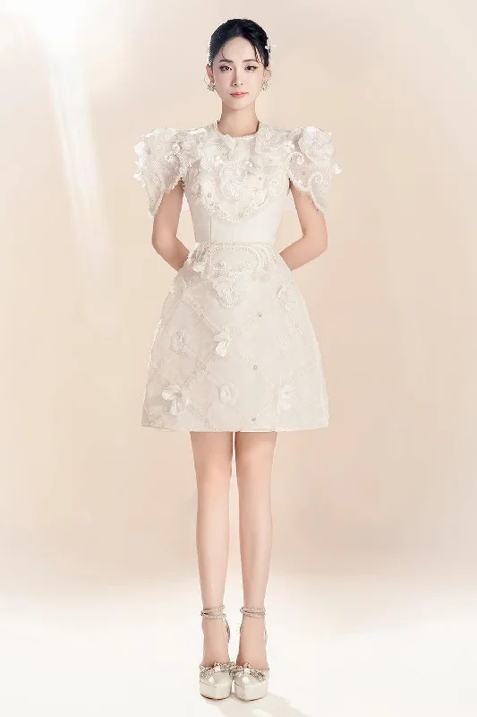 Linen mini dresses for a breathable summer optionJuene A-line Round Neck Organza Mini Dress Linen mini dresses for a breathable summer optionJuene A-line Round Neck Organza Mini Dress