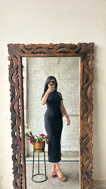 Bodycon dress for a music festival​Black beauty 30-34 bust/l:46