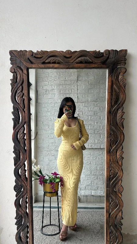 Bodycon dress with a halter neck​Cute dress 28-30 bust/l:54