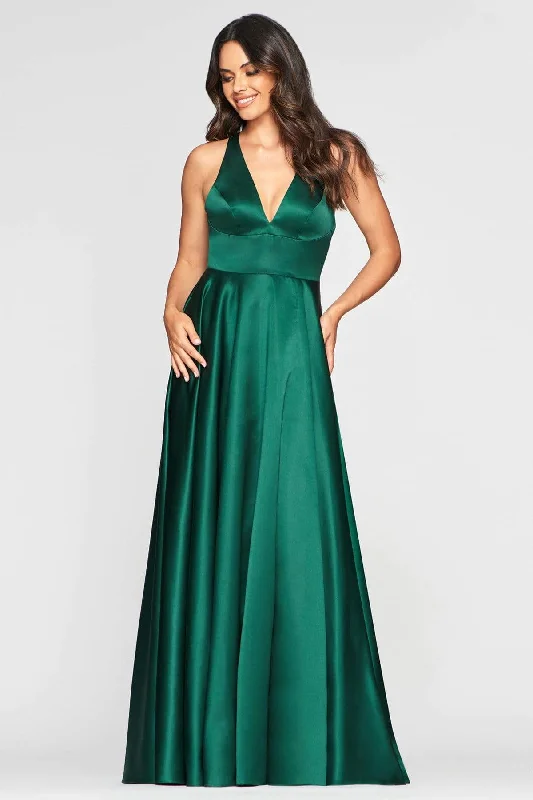 Wedding guest dresses with empire waists and tulle skirtsFaviana - S10440 Plunging Halter A-Line Gown with Slit Wedding guest dresses with empire waists and tulle skirtsFaviana - S10440 Plunging Halter A-Line Gown with Slit