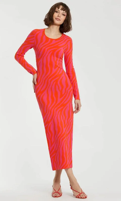 Long - sleeved wedding guest dresses in velvet for a winter weddingMac Duggal K12008 - Printed Long Sleeve Long Dress Long - sleeved wedding guest dresses in velvet for a winter weddingMac Duggal K12008 - Printed Long Sleeve Long Dress