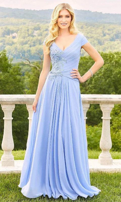 Long - sleeved wedding guest dresses in velvet for a winter weddingMori Lee 72510 - V-Neck Cap Sleeve A-Line Prom Dress Long - sleeved wedding guest dresses in velvet for a winter weddingMori Lee 72510 - V-Neck Cap Sleeve A-Line Prom Dress